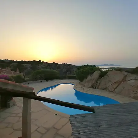 Apartment Alba Ruja 2 With Pool Close To Amenities *